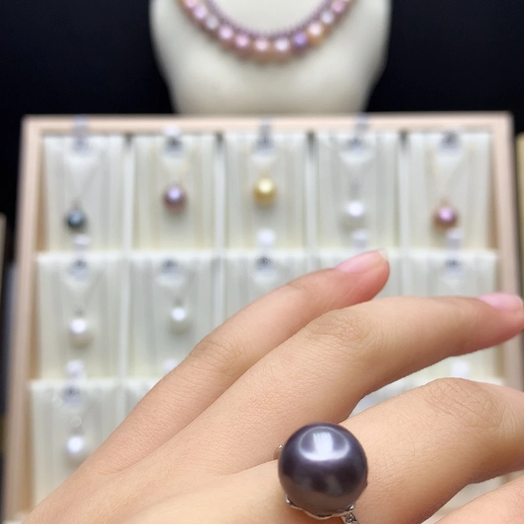 淡水珍珠颈饰合金