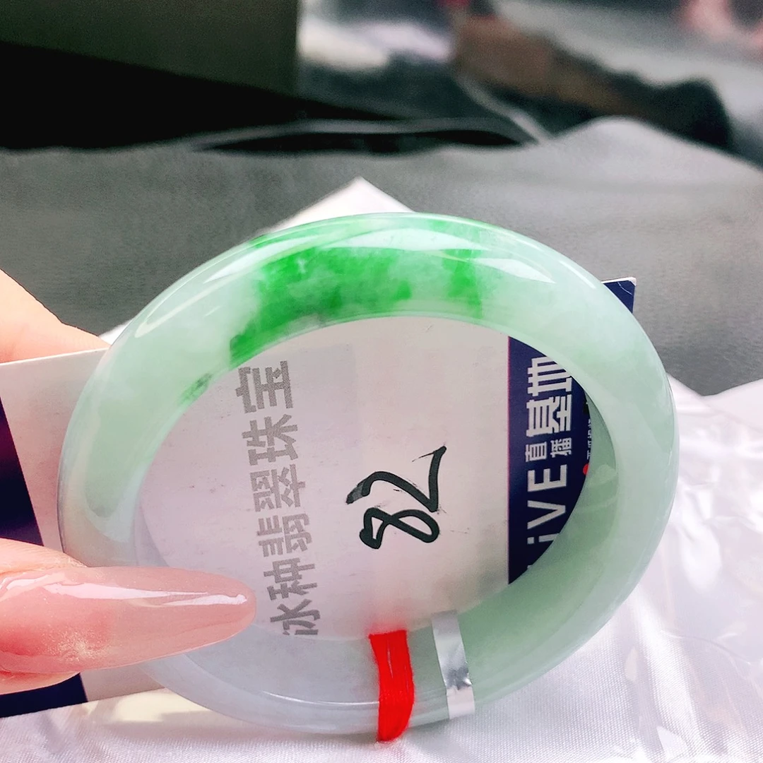 翡翠未镶嵌手镯缅甸天然a货翡翠