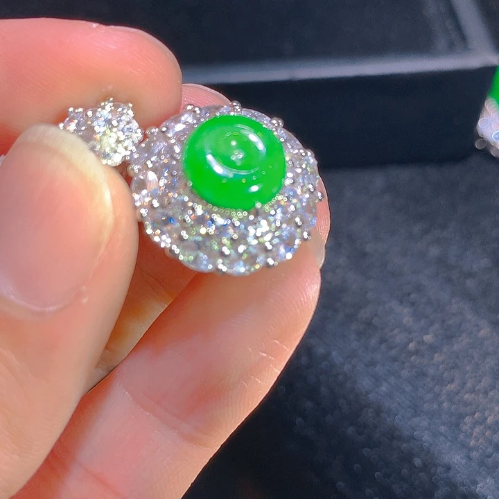 【闪购商品】翡翠颈饰未镶嵌翡翠