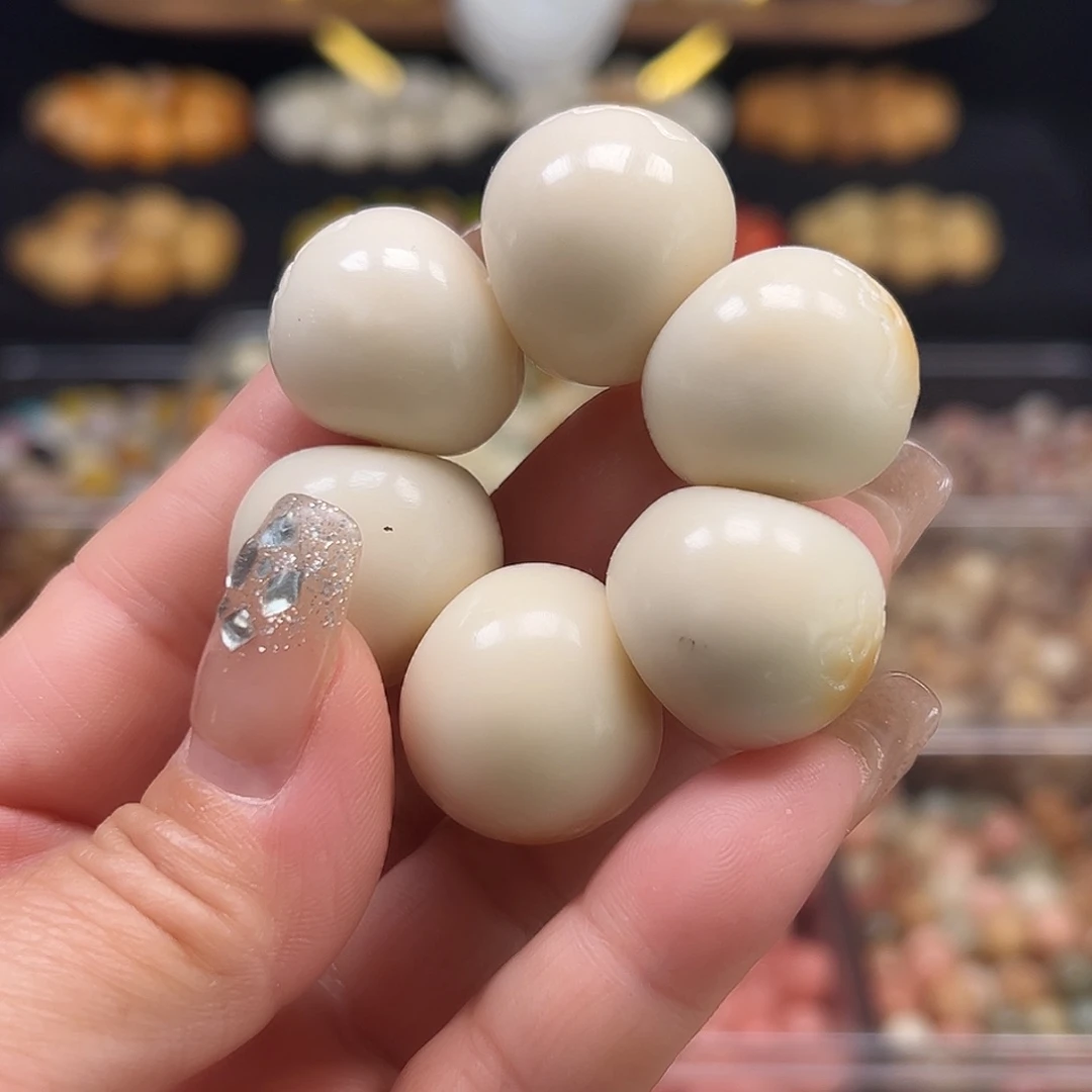 菩提根/象牙果手串微瑕卡24kt蒜瓣手捻一个有裂