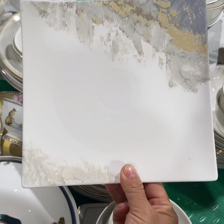 瓷片海岸八寸方浅盘四个微瑕