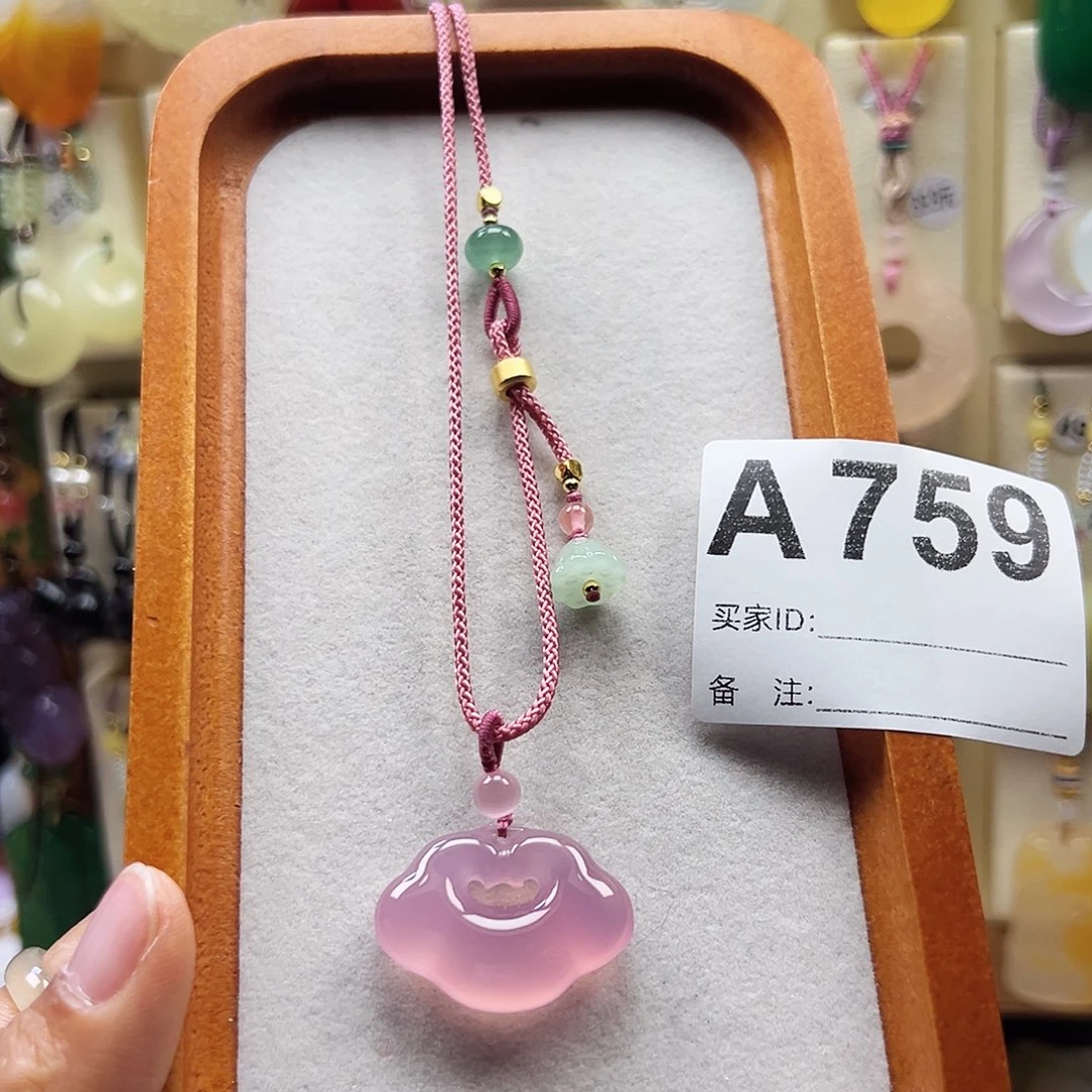 珍***姐玛瑙/玉髓颈饰合金