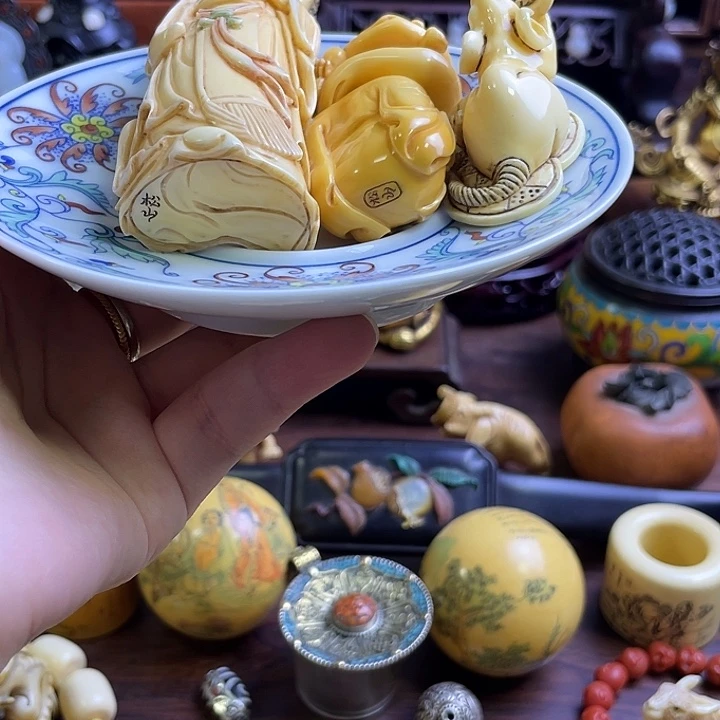 玩***儿瓷片精品雕刻工艺品