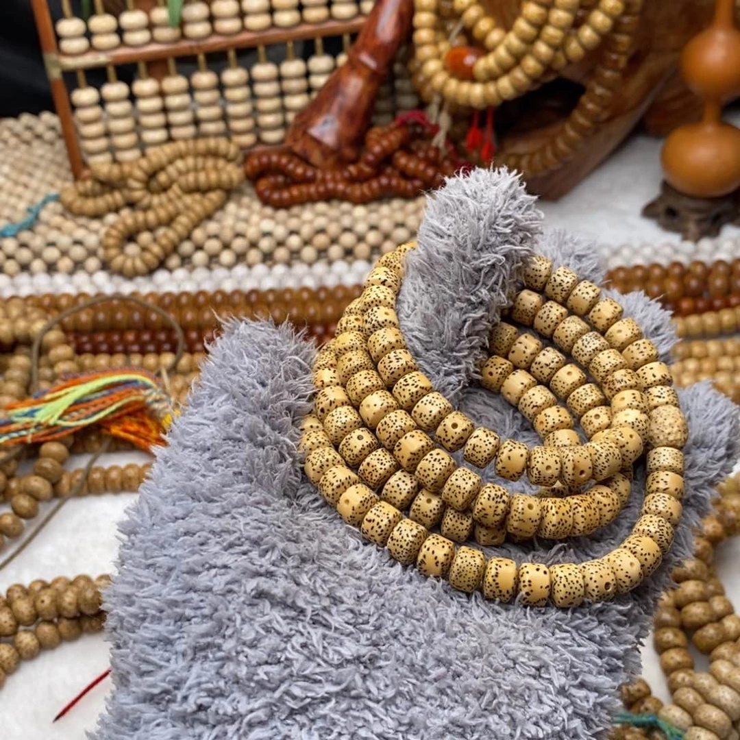 吊坠星月菩提弟*金轮7/9