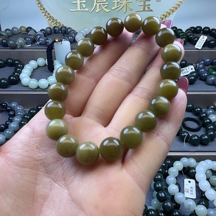 和田玉未镶嵌手链