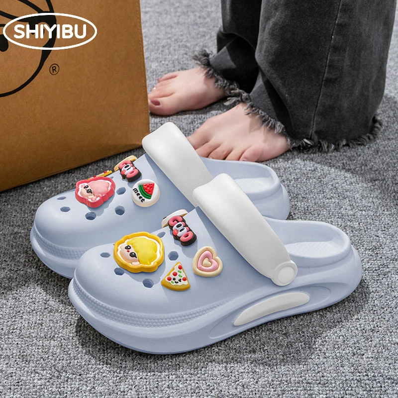 十一步亲子款高颜值洞洞鞋女夏季外穿2025新款厚底防滑软底拖鞋女