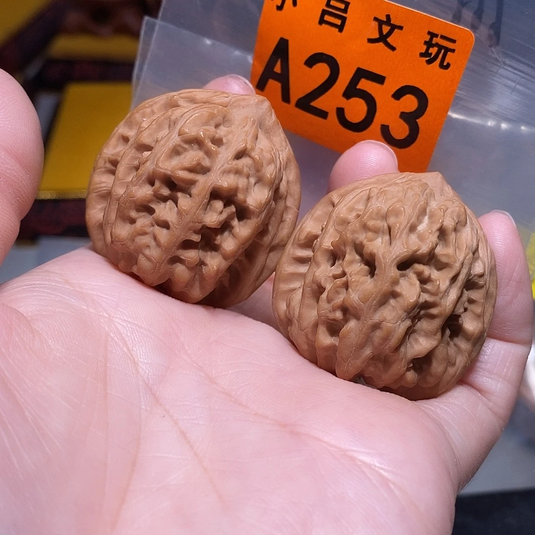吊坠文玩核桃37三羊谷……