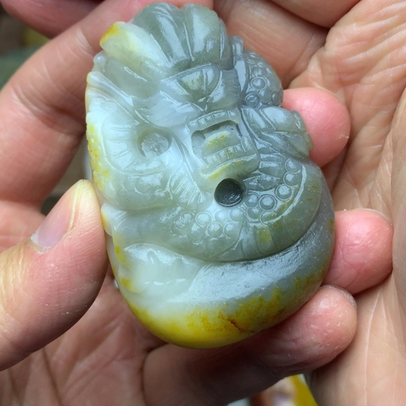 【闪购商品】颈饰未镶嵌和田玉