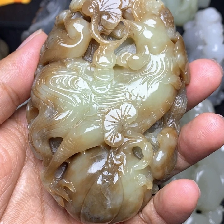 颈饰未镶嵌和田玉