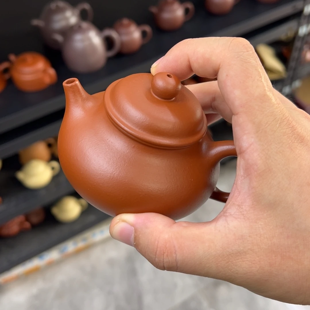 茶壶紫砂汽修厂和机械设备