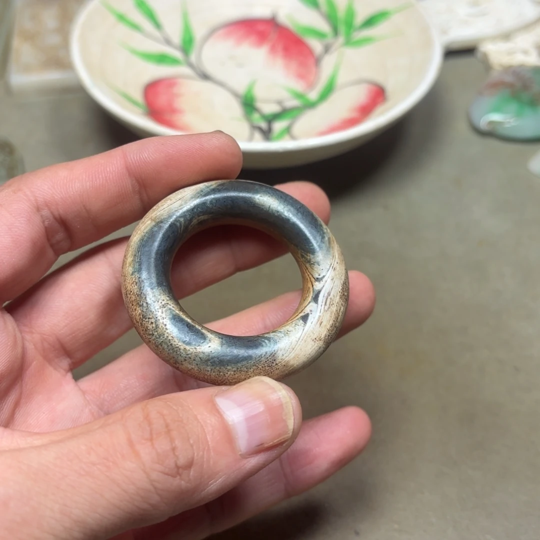 这个物件很老气啊