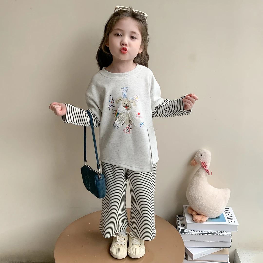 女童秋季2025时尚洋气儿童新款假两件中小童条纹休闲慵懒套装