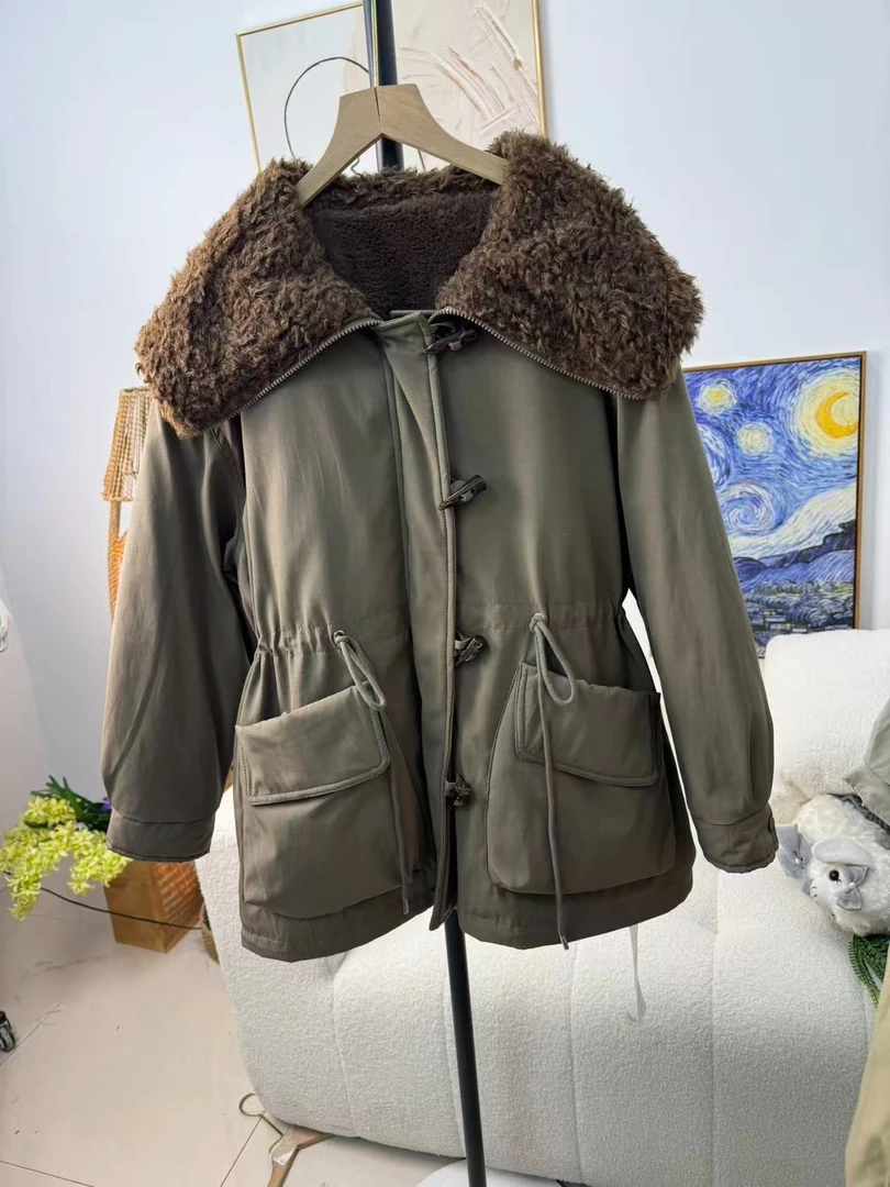 402区610军绿色厚款韩版毛领宽松型收口袖棉服加绒长袖