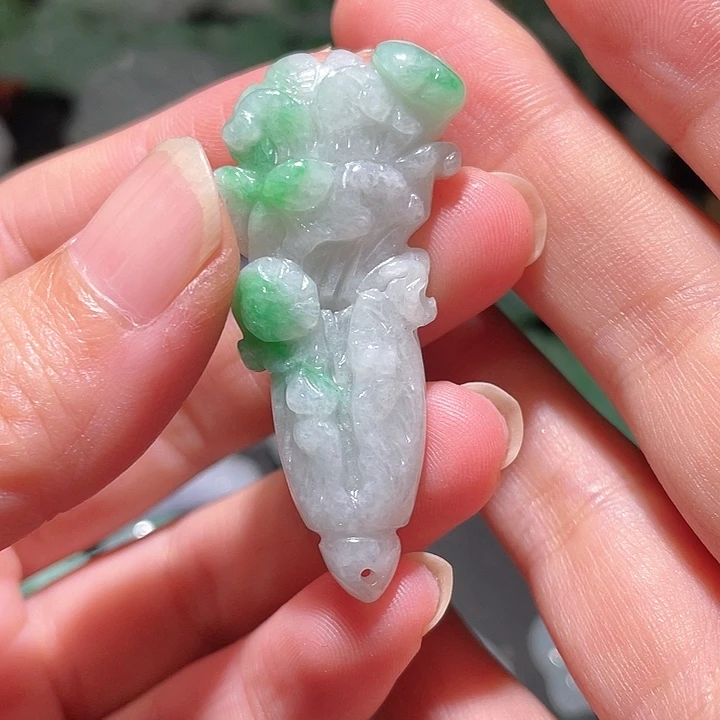 颈饰未镶嵌翡翠天
