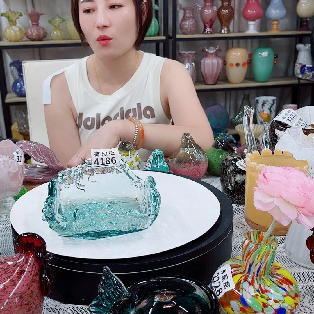 4186瑕 家悦花瓶摆件