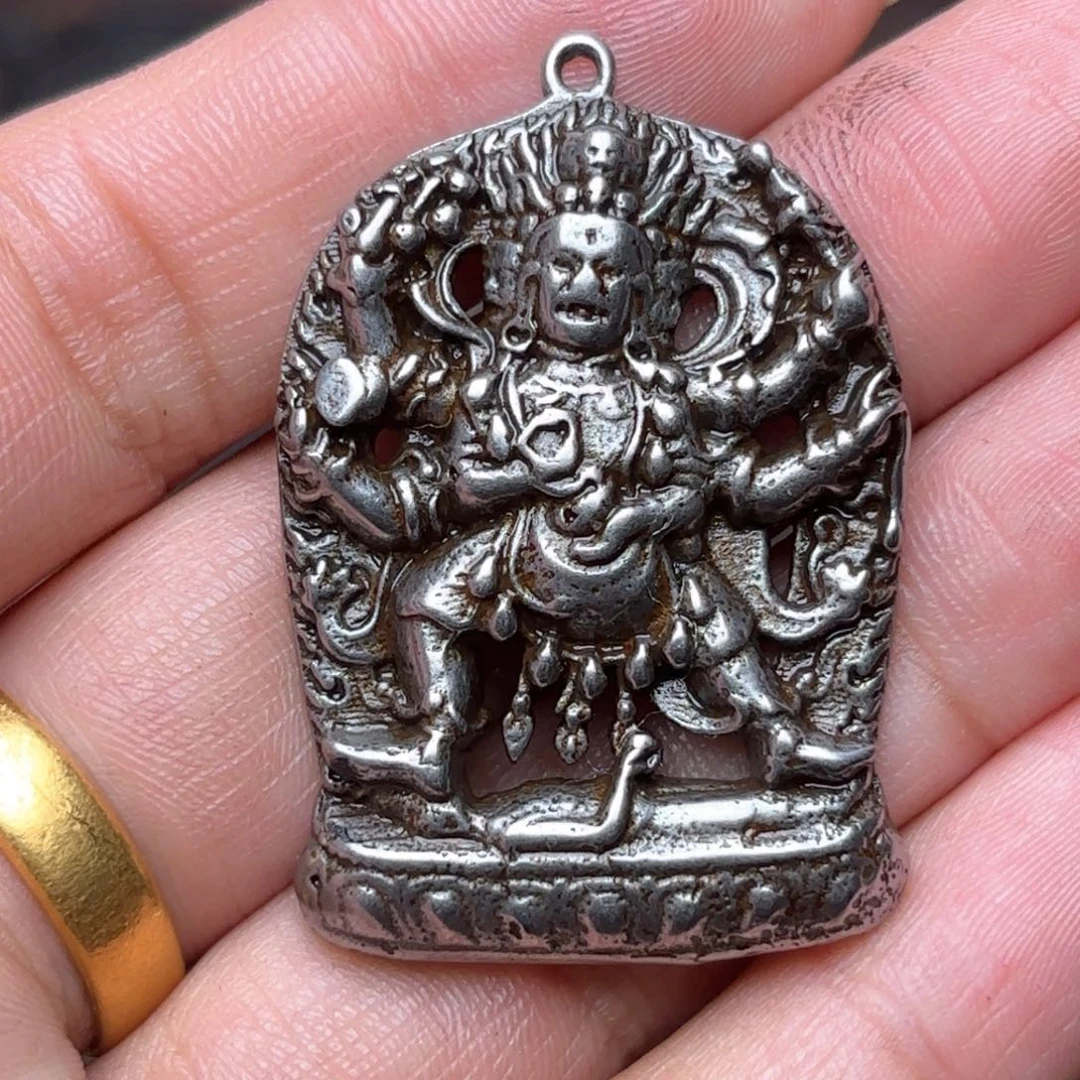 铜星月菩提吊坠项链