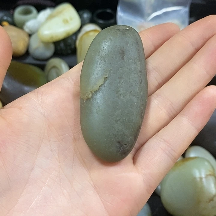和田玉（糖玉）未镶嵌挂件