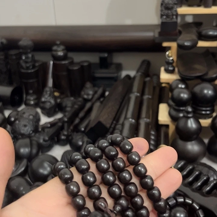 屹****黑酸枝木类紫光檀小号老型108颗1串