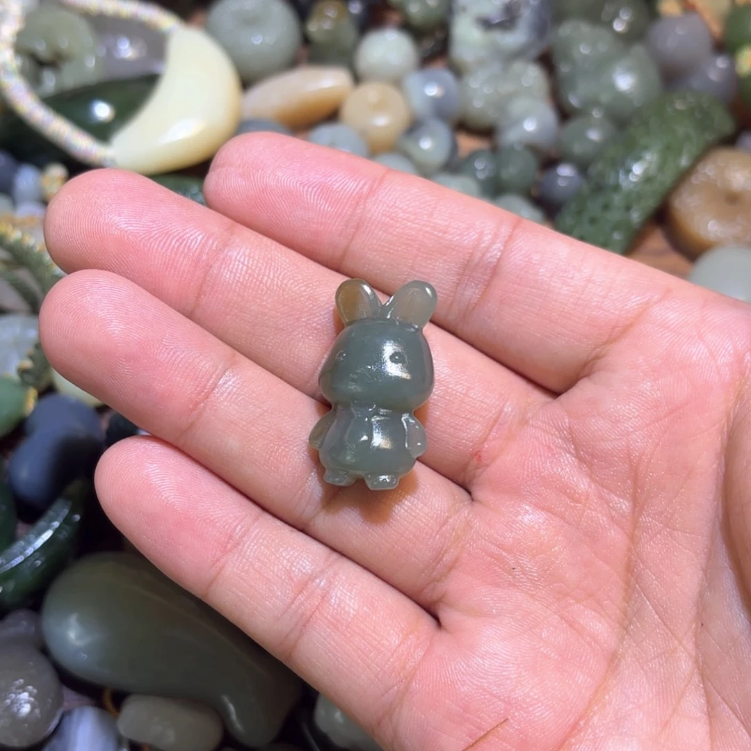 未镶嵌和田玉珠宝半成品