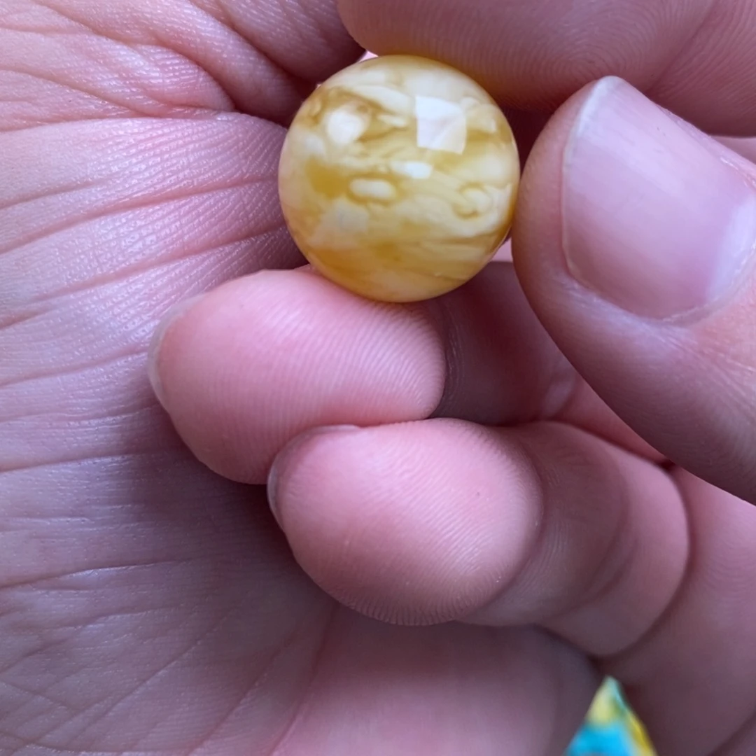 小***朋蜜蜡未镶嵌裸石配饰