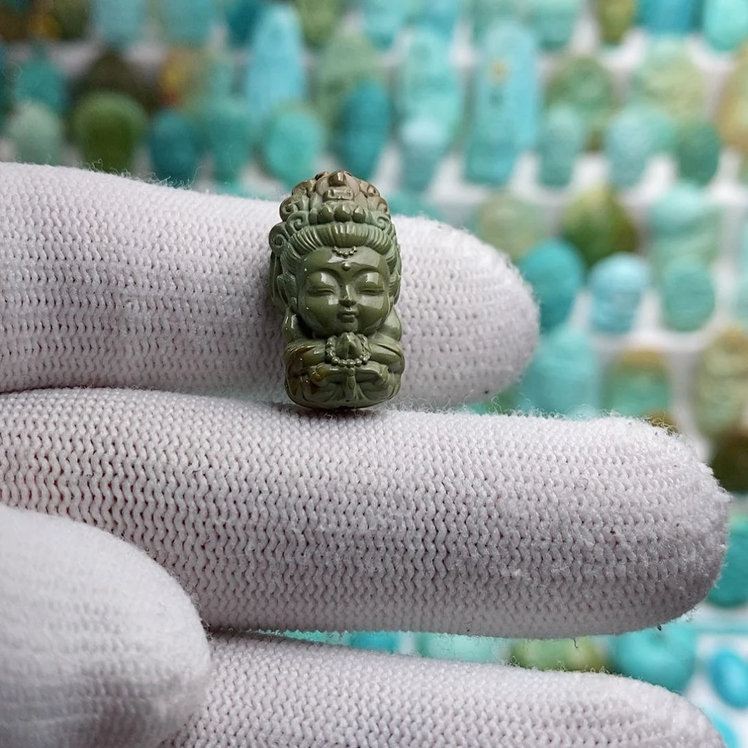 绿松石绿松石未镶嵌