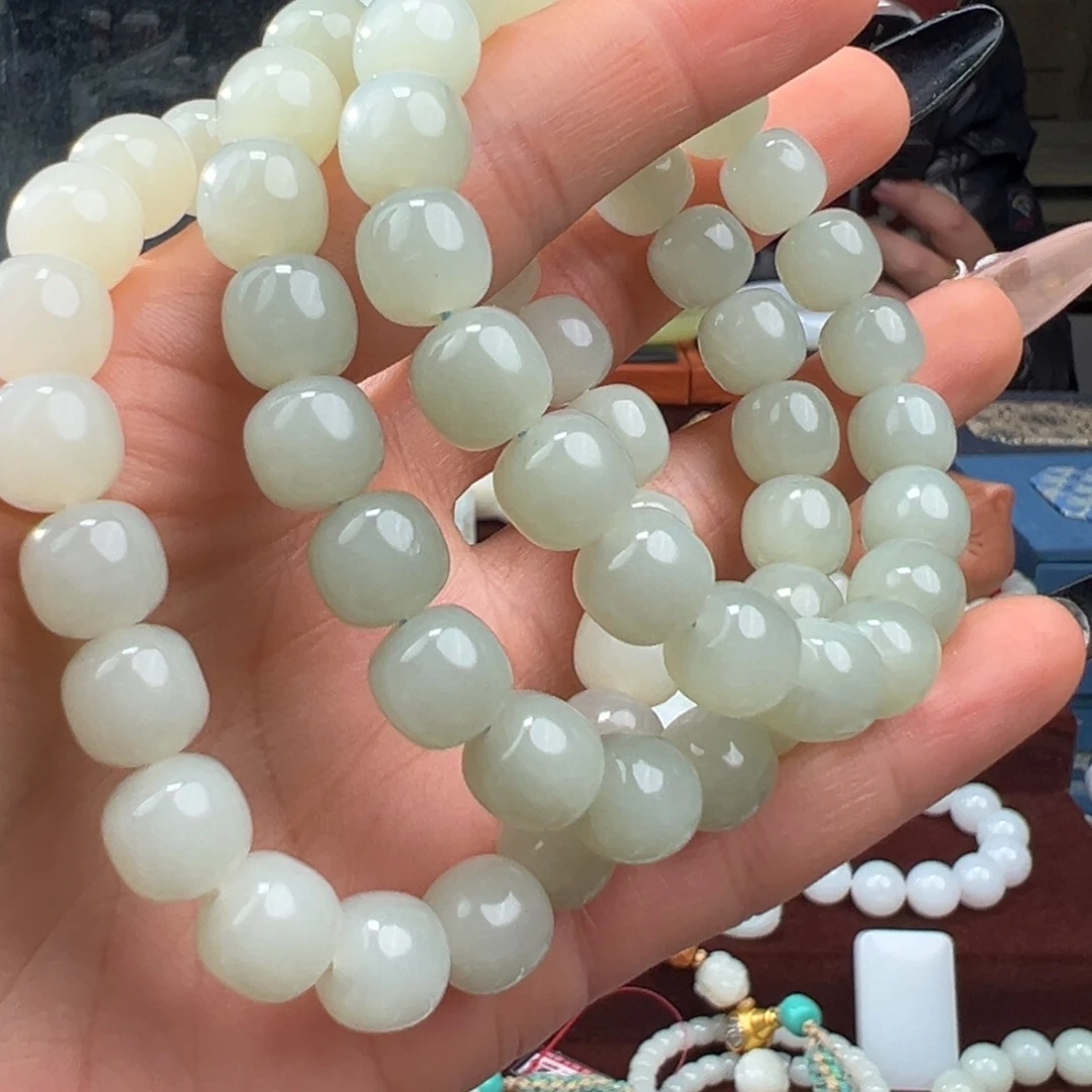 和田玉未镶嵌手链