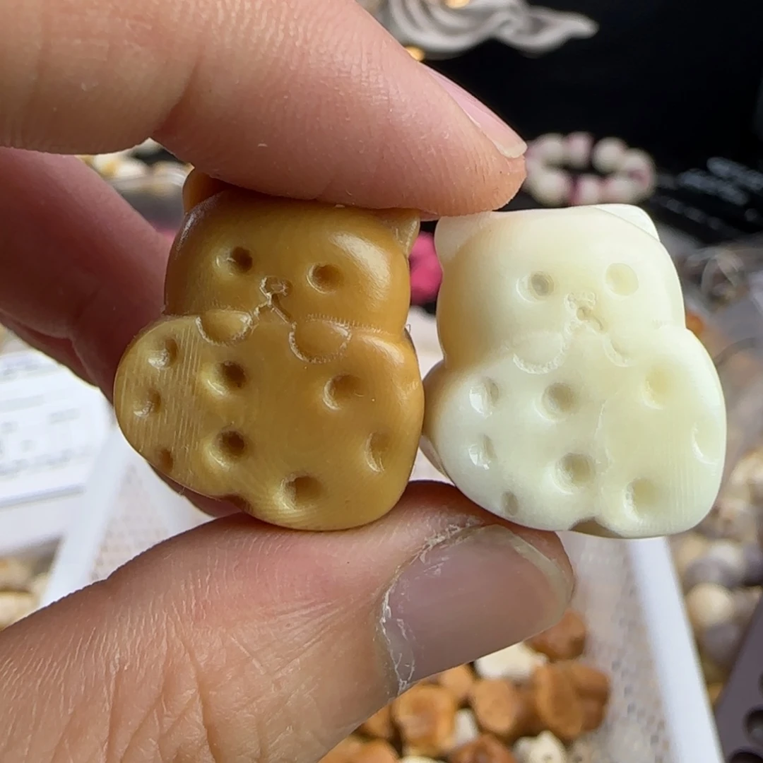 菩提根/象牙果吊坠瑕疵奶酪熊2颗