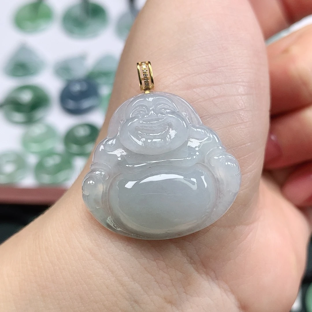 翡翠颈饰18K金镶嵌佛