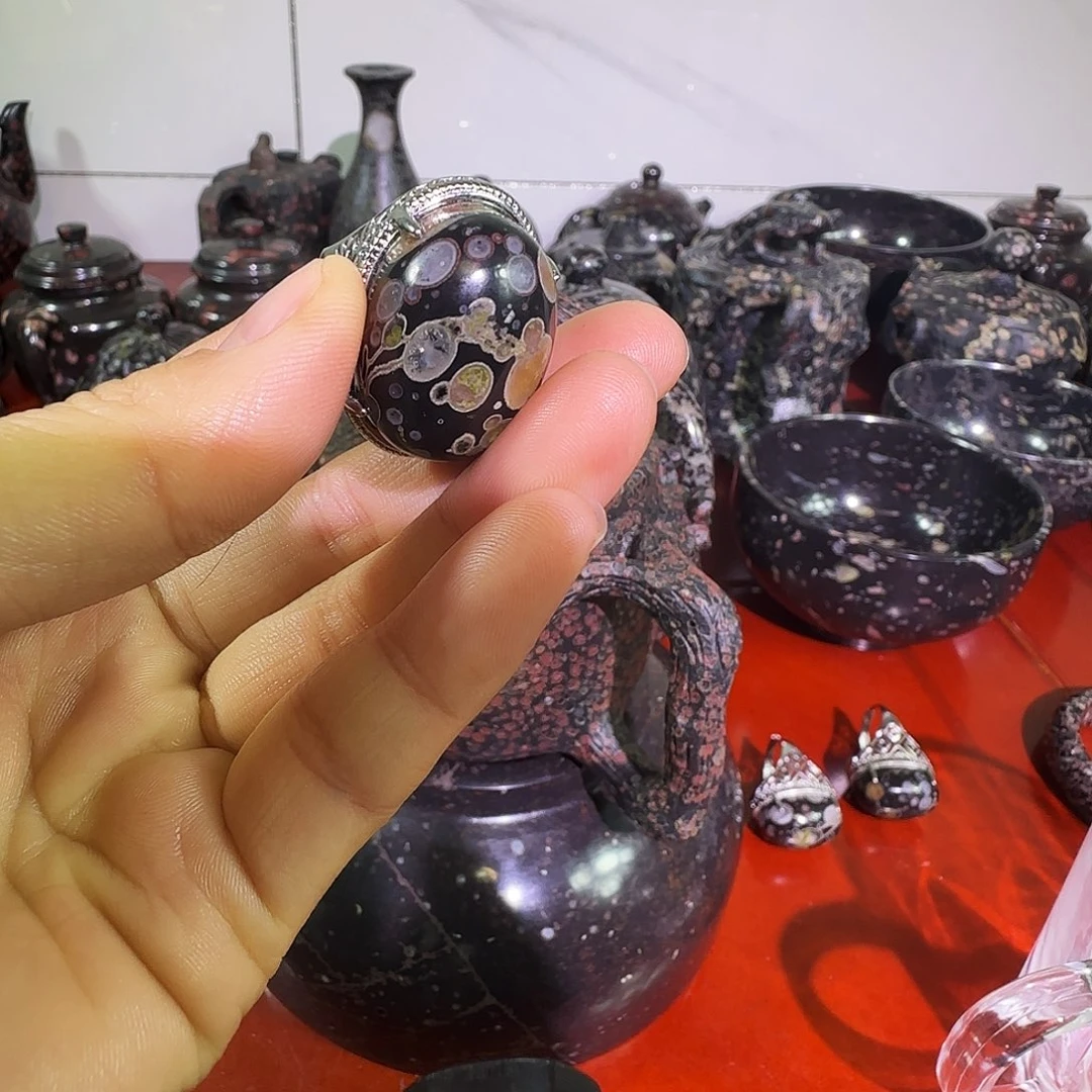 梅花玉彩梅花戒指