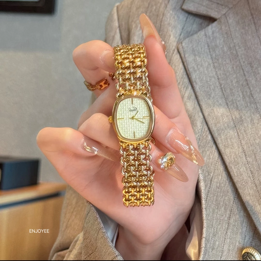 精致女表椭圆形钢带手表 小众高级感