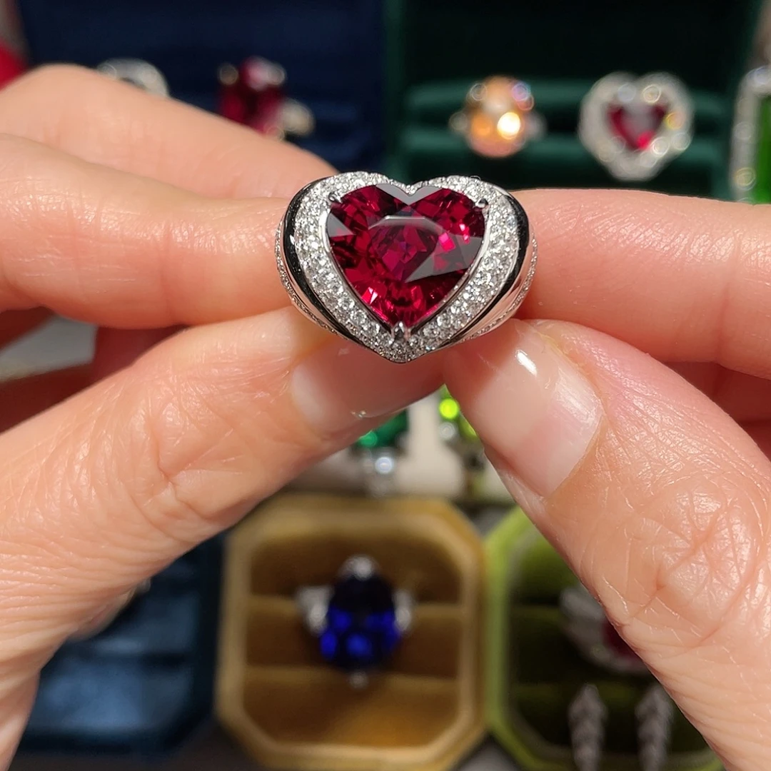 戒指18K金镶嵌碧玺5.35ct