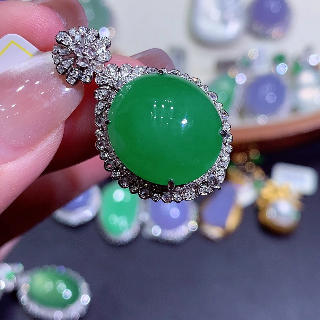 翡翠18K金镶嵌吊坠(不含链)