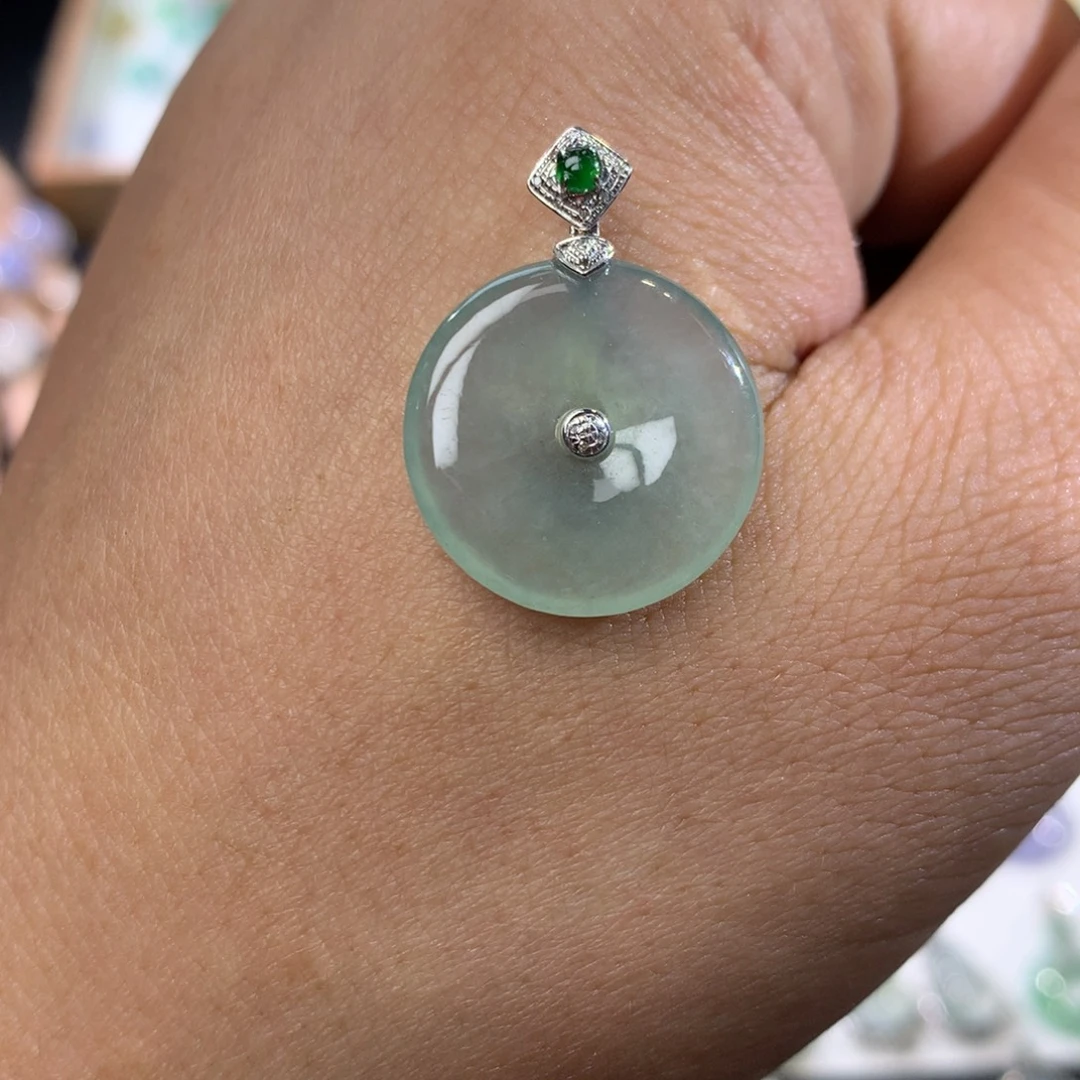 翡翠18K金镶嵌吊坠(不含链)