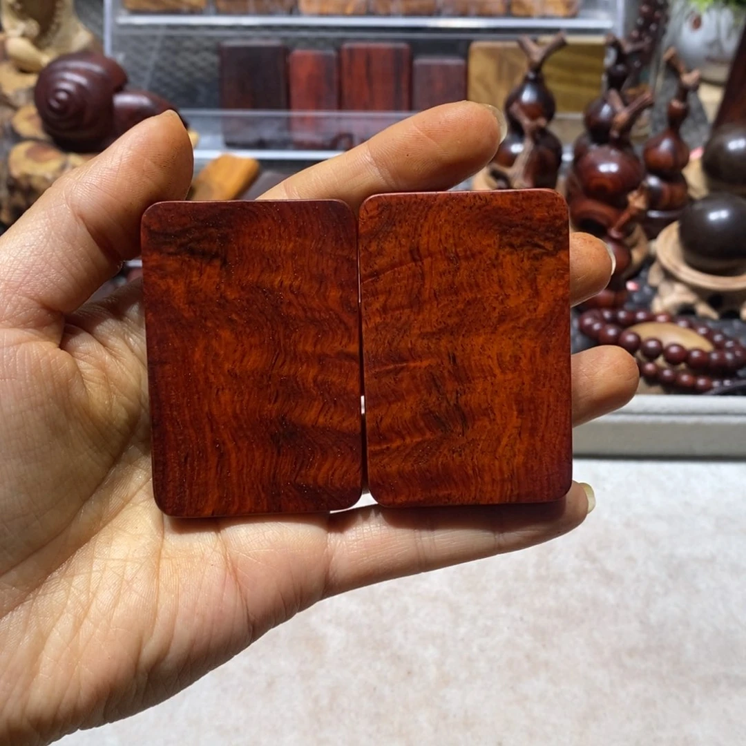 微凹黄檀（南美大红酸枝）【***】