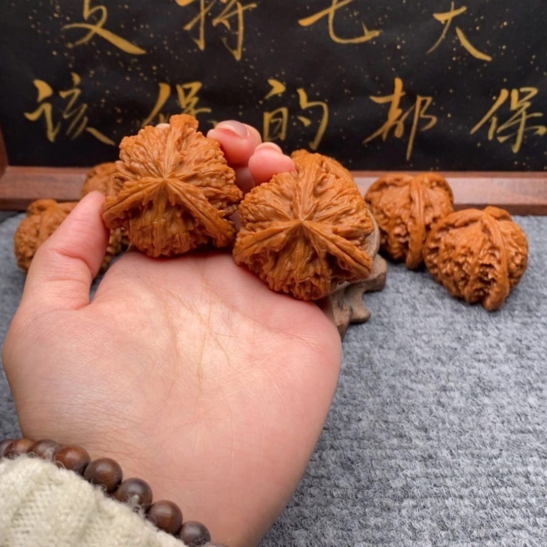 【闪购商品】吊坠文玩核桃浩**存