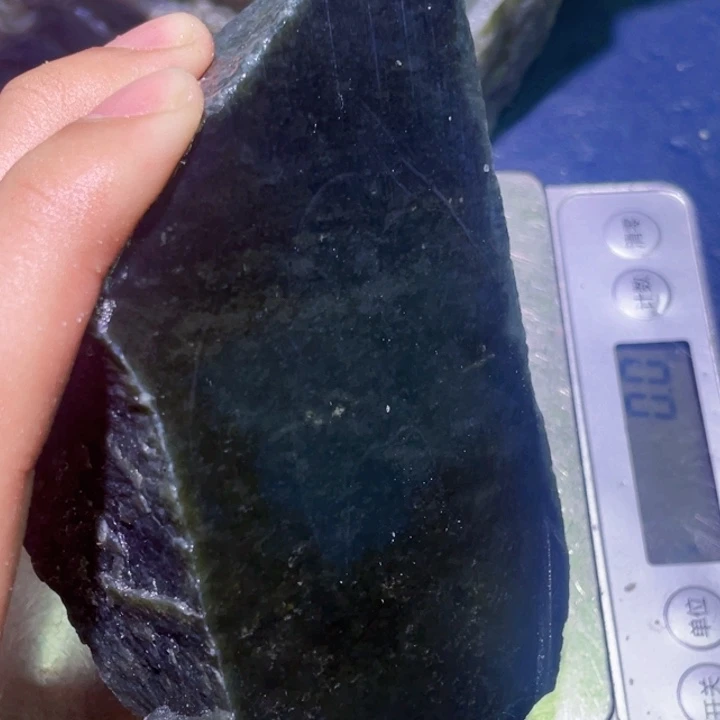 和田玉（糖玉）未镶嵌珠宝半成品