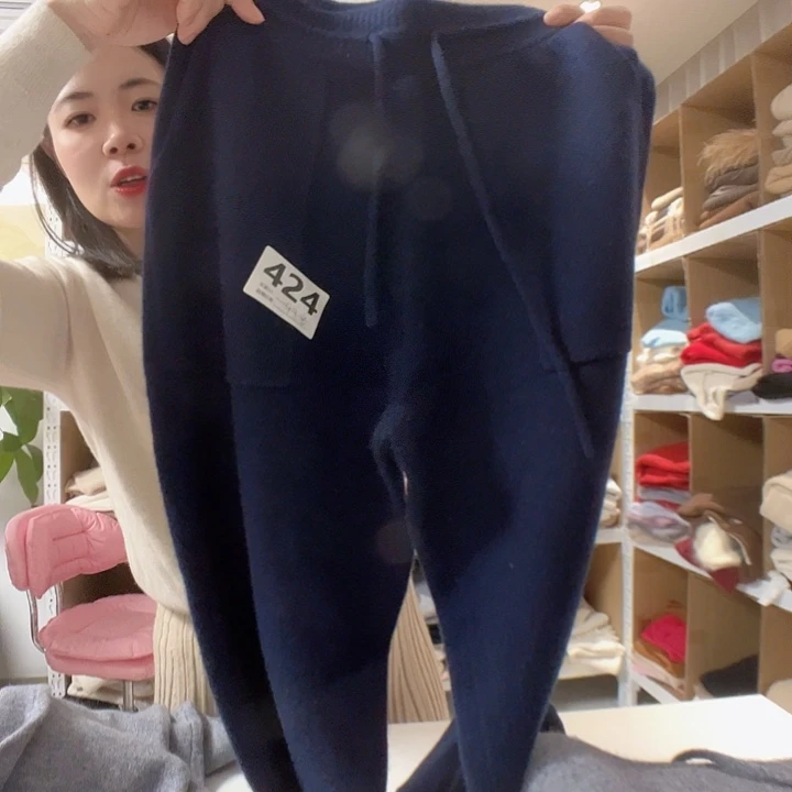424藏青色裤子纯山羊绒假一赔三
