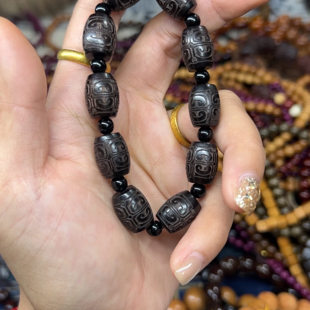 手串/手链维腊木（绿檀）