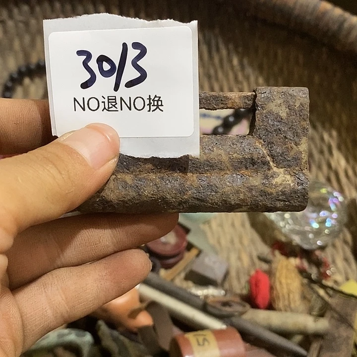 上***力瓷片3013号工艺品