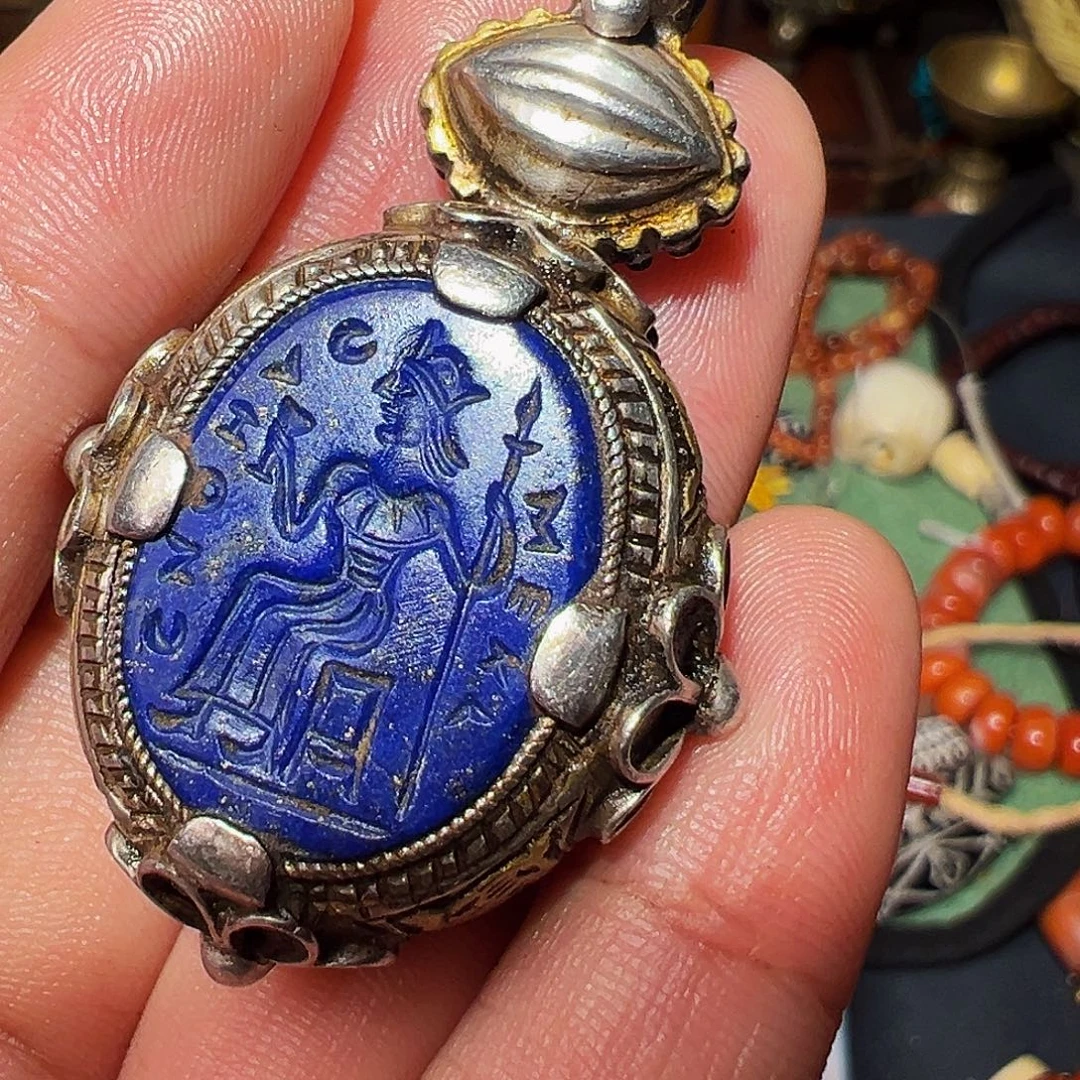 演***弘非洲紫檀（红花梨）