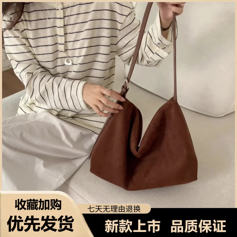 磨砂复古包包女大容量2025新款秋冬百搭单肩斜挎包休闲通勤托特包