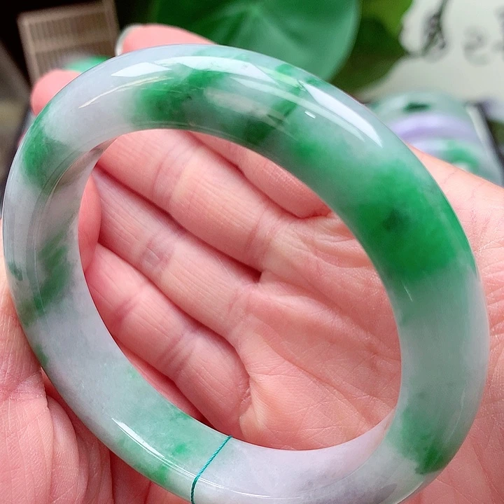 翡翠未镶嵌手镯天然翡翠手镯