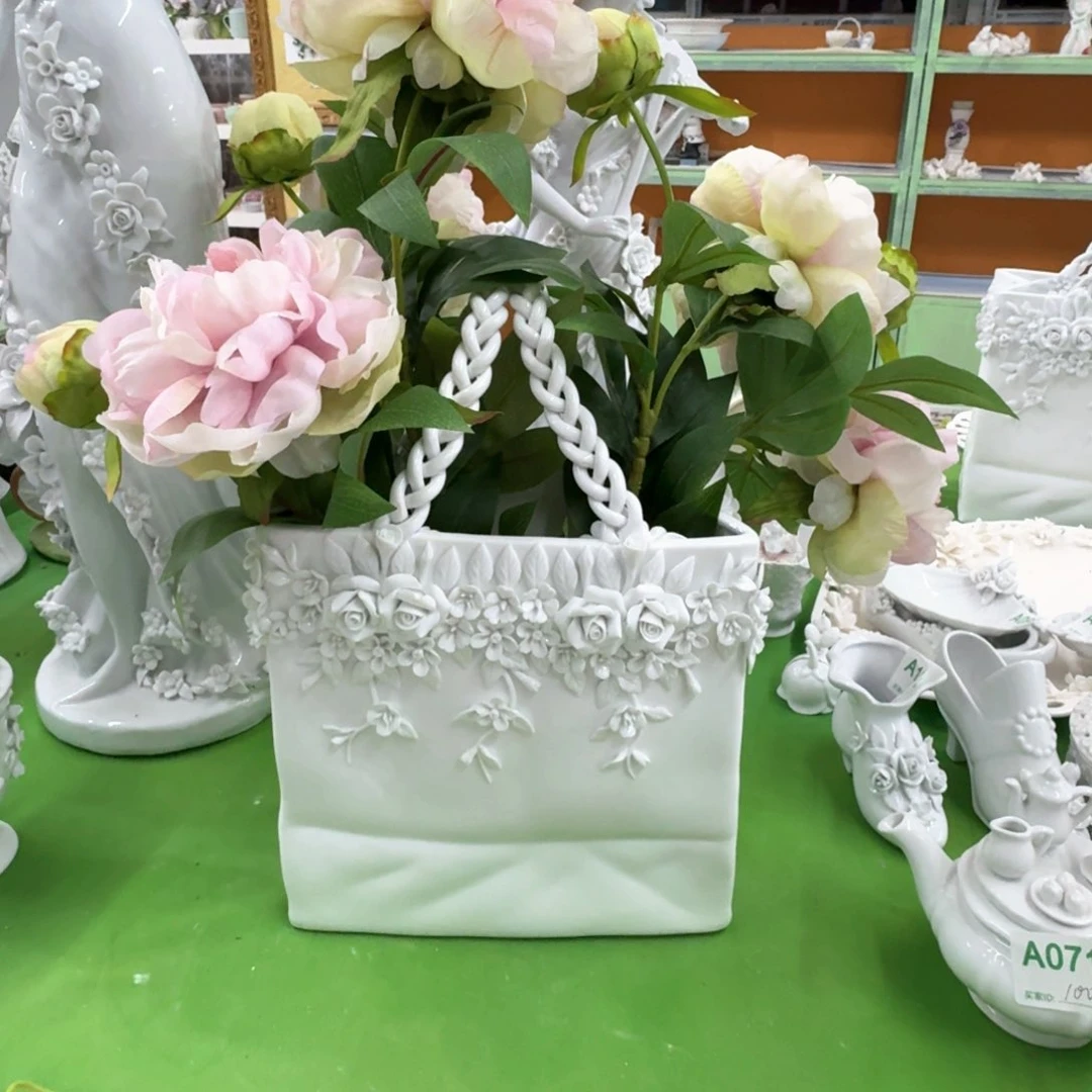 瓷片老货高白色提篮包包