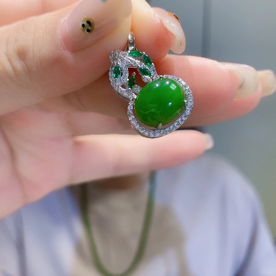 和田玉（碧玉）银S925镀金镶嵌颈饰