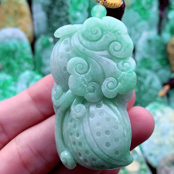 翡翠吊坠(不含链)未镶嵌