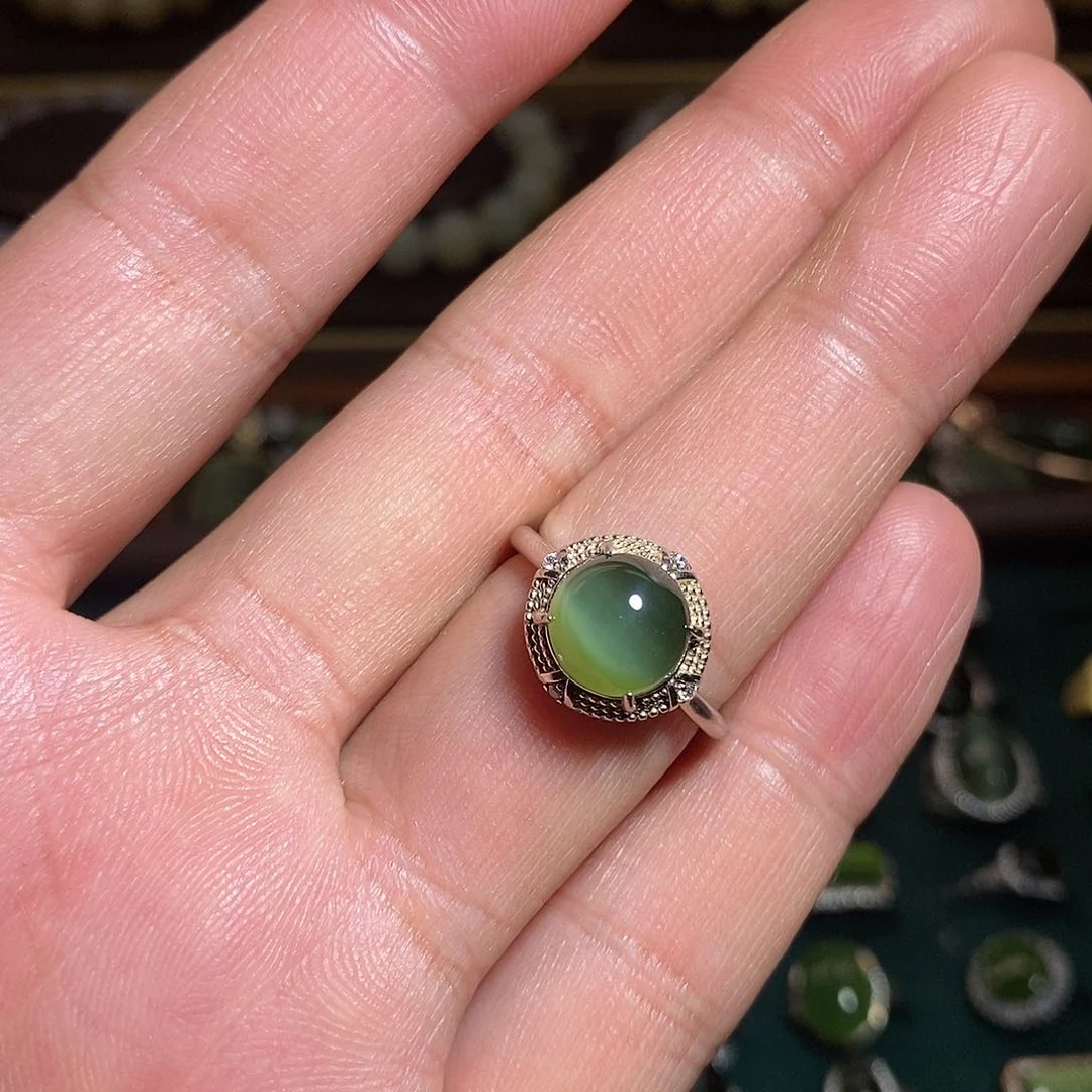 【闪购商品】银S925镶嵌戒指和田玉（碧玉）