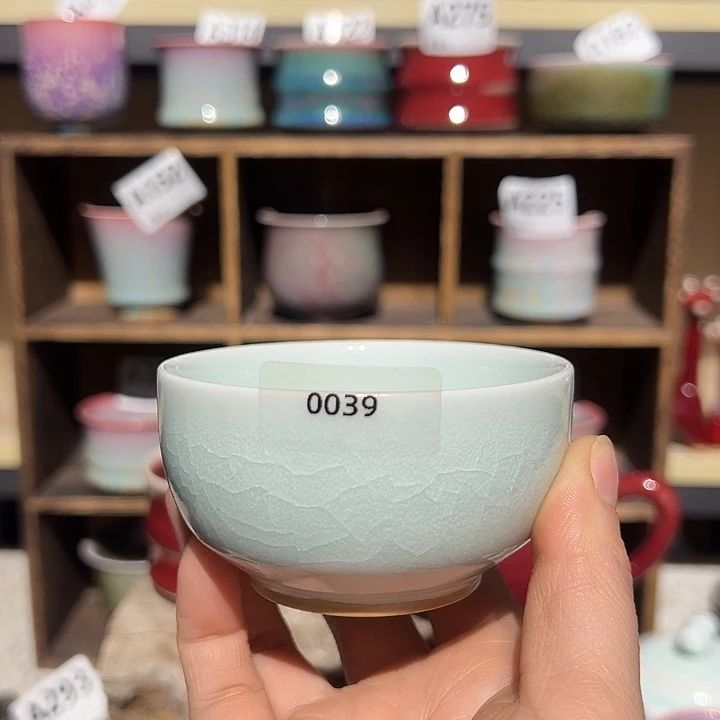 钧瓷瓶子钧瓷杯子