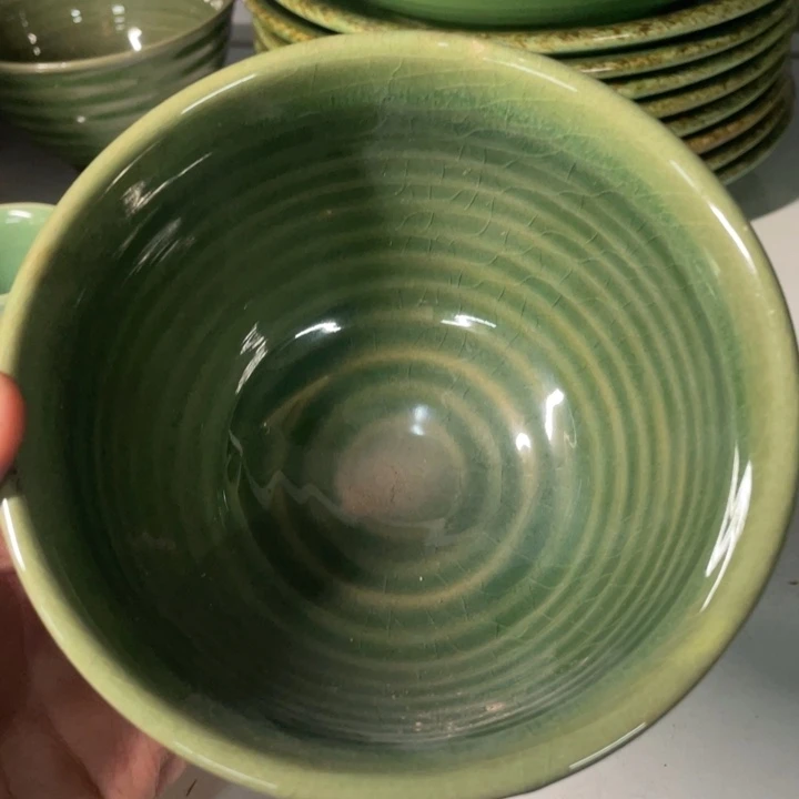 盘瓷器微瑕不退不换