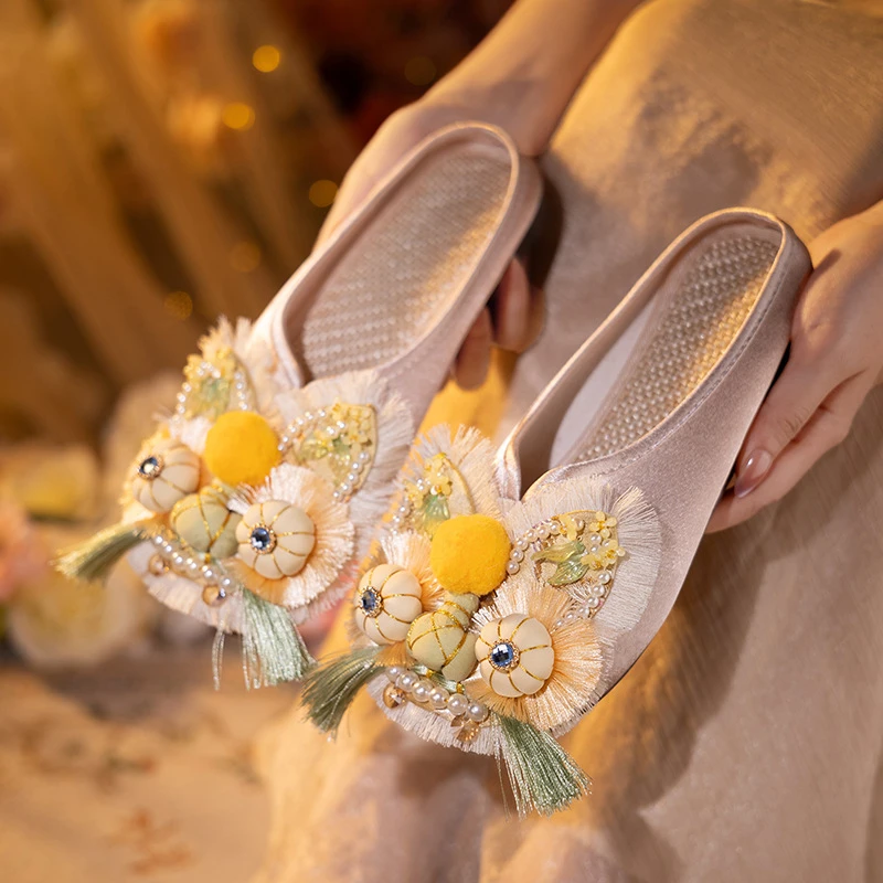 2025年夏季新款成人手工虎头鞋复古民族风新中式拖鞋国风绣花鞋