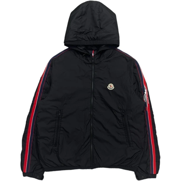 未使用 MONCLER 黑色胸前刺绣logo薄款羽绒服2码